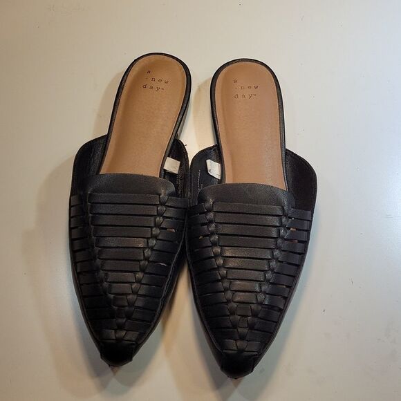 A.NEW DAY POINTED TOE WOMEN"S MULES SHOE - Picture 3 of 16